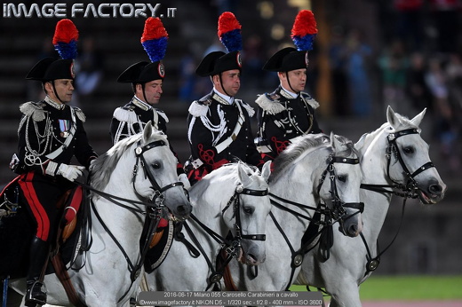 2016-06-17 Milano 055 Carosello Carabinieri a cavallo